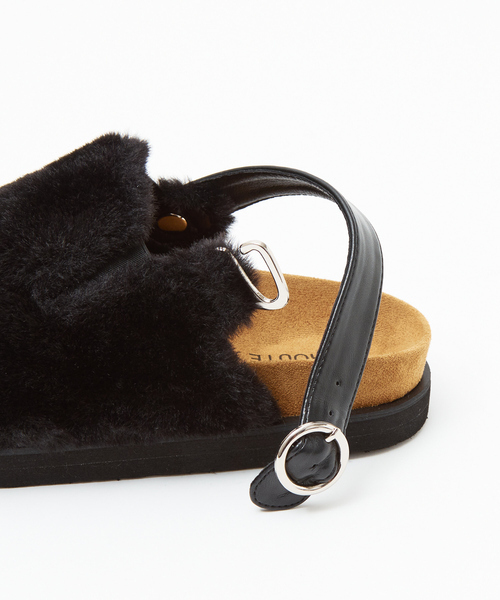 LAROUTE（ラルート）の「【LAROUTE】フットベッドファーミュール（サンダル・レディース・レッド/ブラック/オフホワイト・M/S/L）」の11枚目の写真