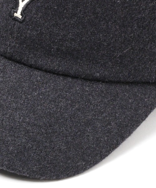 KANDYTOWN ベージュ×ネイビーキャップ&ブラックスウェット KANDYTOWN ベージュ×ネイビーキャップ&ブラックスウェット