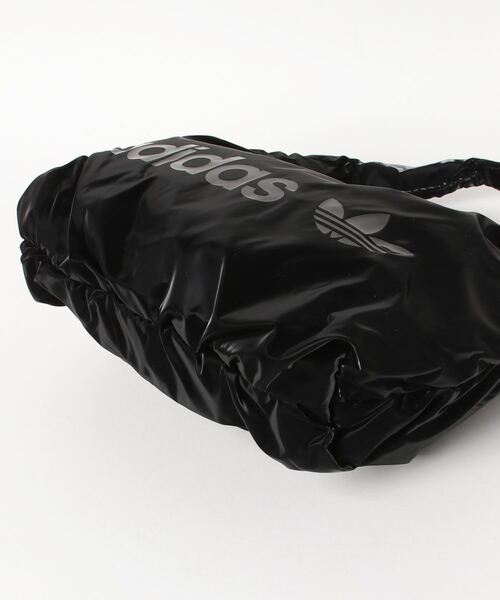 adidas(アディダス)の「ミニショルダーバッグ / アディダスオリジナルス(ショルダーバッグ・レディース・ブラック・FREE)」の8枚目の写真