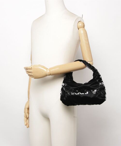 adidas(アディダス)の「ミニショルダーバッグ / アディダスオリジナルス(ショルダーバッグ・レディース・ブラック・FREE)」の10枚目の写真