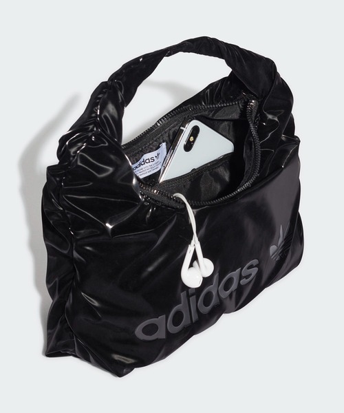 adidas(アディダス)の「ミニショルダーバッグ / アディダスオリジナルス(ショルダーバッグ・レディース・ブラック・FREE)」の6枚目の写真
