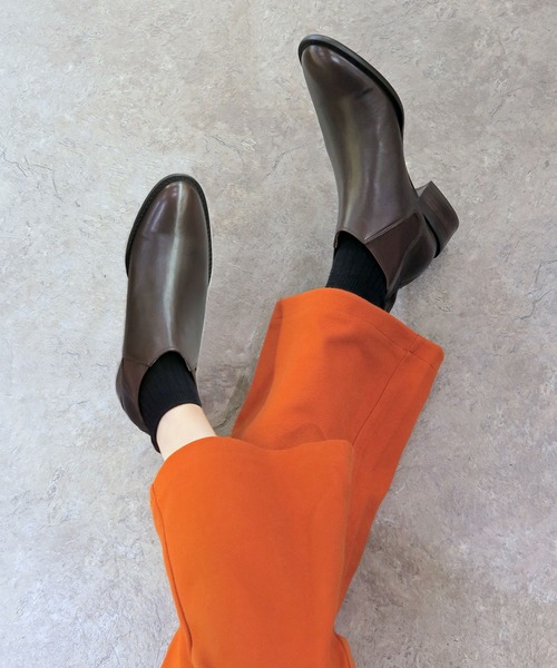 ⭐︎本日中最終値下げ⭐︎【未使用美品】APOM 本革サイドゴアショートブーツ　37 APOM》本革サイドゴアショートブーツ