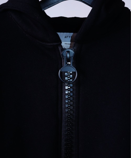 rovtski（ロフトスキー）の「AFYFSIDE CHECK PARKA/ビッグシルエット サイドチェックパーカー（パーカー・メンズ・ブラック系その他/ホワイト系その他2/ブラック系その他2/ホワイト系その他/ブラック系その他3/ホワイト系その他4/ブラック系その他4/ホワイト系その他3/ホワイト系その他6/ホワイト系その他5/サックスブルー/ブラック系その他5・FREE）」の14枚目の写真