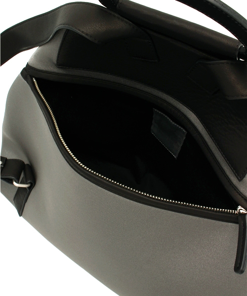 Kawa-Kawa（カワカワ）の「【Kawa-Kawa（カワカワ） PAPILLONNER 別注リュック】（バックパック/リュック・レディース・ブラック/グレー・FREE）」の9枚目の写真