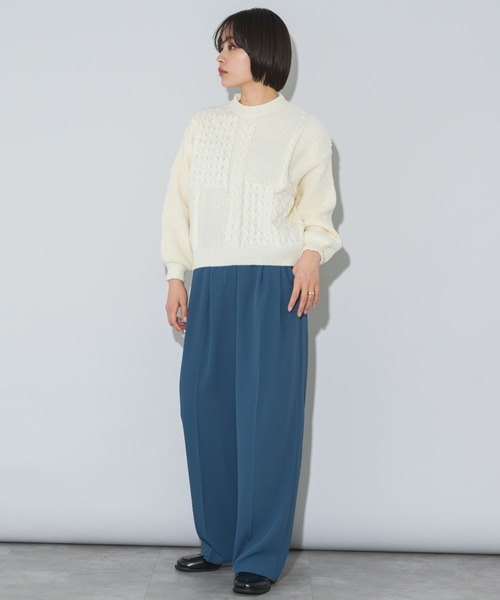 mebole(メボレ)の「ケーブル編みクルーネックセーター(ニット/セーター・レディース・ホワイト/レッド/ブルー/グリーン/ブラウン・FREE)」の13枚目の写真