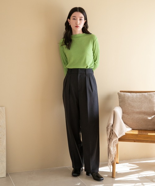 LOWRYS FARM(ローリーズファーム)の「サムホールメローロングスリーブ 175446(ニット/セーター・レディース・ブラック/ホワイト/グリーン/ブルー・FREE)」の5枚目の写真