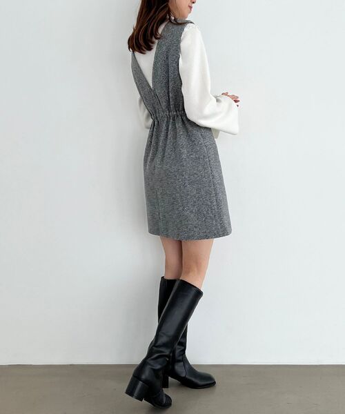 MAJESTIC LEGON（マジェスティックレゴン）の「Vネックミニジャンスカ