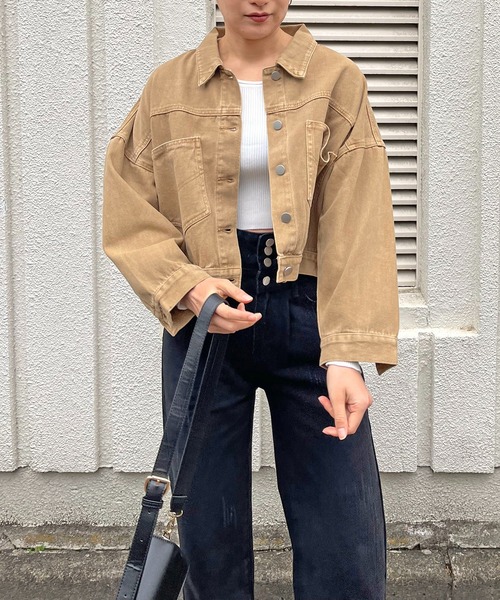 Jewelobe(ジュエローブ)の「ビッグポケットコットンツイルショートブルゾン(ブルゾン・レディース・カーキ/アイボリー/ブラウン/ベージュ・FREE)」の7枚目の写真