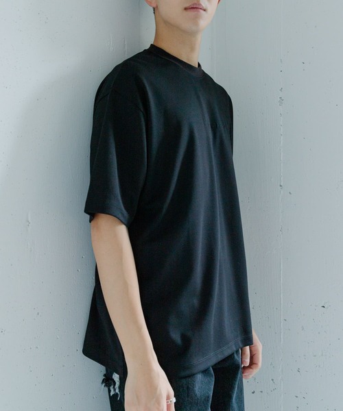 SENSE OF PLACE by URBAN RESEARCH（センスオブプレイスバイアーバンリサーチ）の「シシュウポンチショートスリーブTシャツ（Tシャツ/カットソー・メンズ・ライトカーキ/ライトベージュ/ブラック/ホワイト/チャコールグレー/オリーブ/ブルー/ブラック系その他/ホワイト系その他/ピンク/ライトブルー/グリーン系その他/パープル・MEDIUM/LARGE）」の17枚目の写真