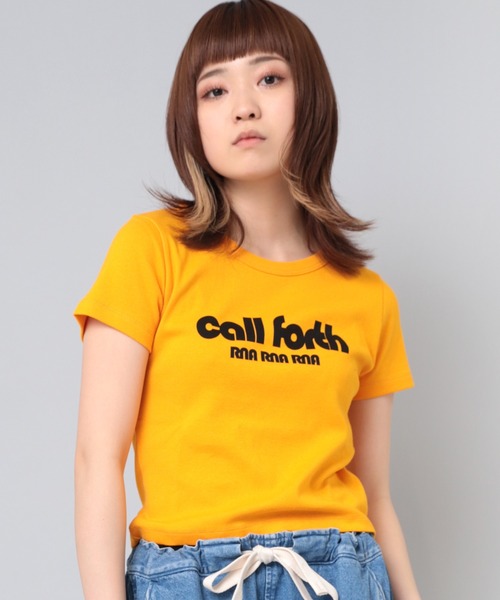 RNA（アールエヌエー）の「M2056 CALLFORTHミニT（Tシャツ