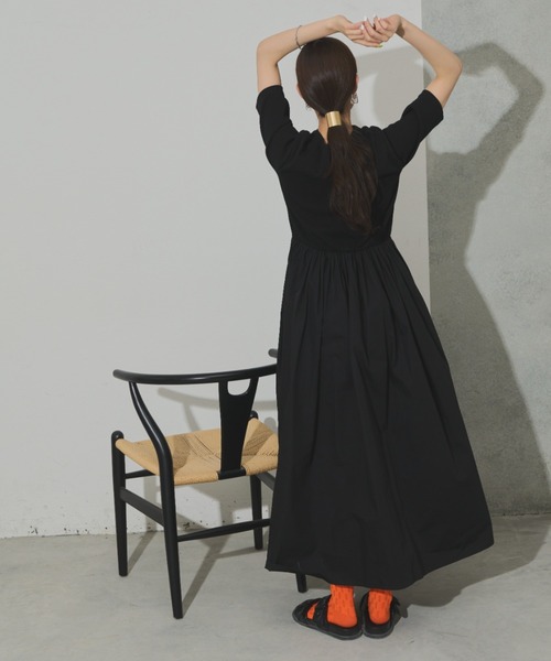 Solace（ソレイス）の「テレコリブドッキングボリュームワンピース（ワンピース・レディース・ブラック/ホワイト・M/L）」の17枚目の写真