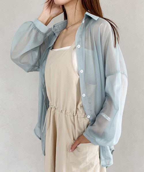 United store(ユナイテッドストア)の「シアールーズシャツ(シャツ/ブラウス・レディース・ブラック/ピンク/グリーン/ホワイト/ベージュ/グレー・FREE)」の2枚目の写真