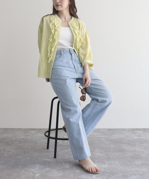 fredy emue（フレディエミュ）の「【fredyemueフレディエミュ】センタープレスストレートデニム（デニムパンツ・レディース・サックスブルー/ネイビー・36/38）」の4枚目の写真