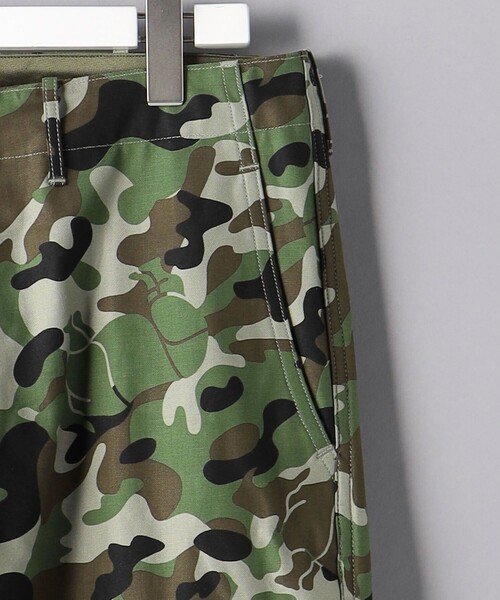 Scye(サイ)の「<Scye> カモフラージュプリント カーゴパンツ(カーゴパンツ・メンズ・オリーブ・38)」の10枚目の写真