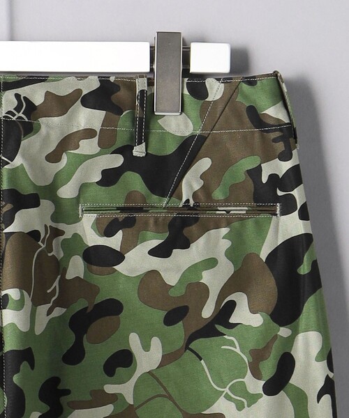 Scye(サイ)の「<Scye> カモフラージュプリント カーゴパンツ(カーゴパンツ・メンズ・オリーブ・38)」の7枚目の写真