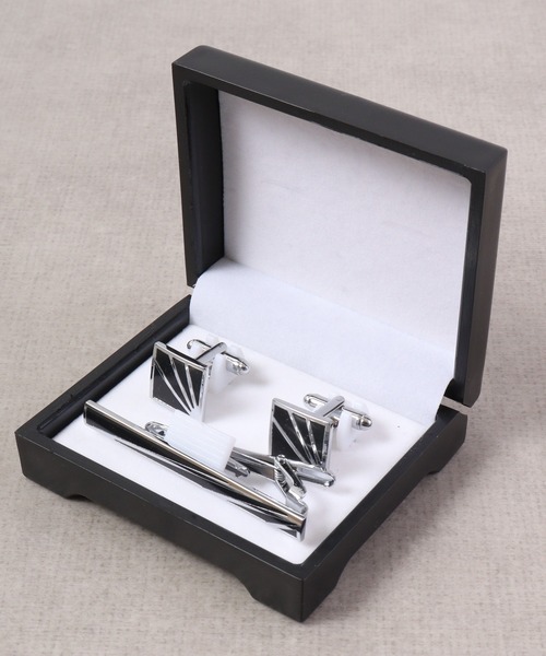 FUNALIVE(ファンアライブ)の「K SELECT シンプル オニキス カフス ネクタイピン セット(ネクタイピン・メンズ・シルバー/シルバー系・FREE)」の17枚目の写真