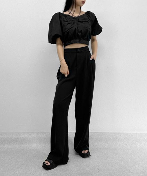 LVEU.(ラブユ.)の「【LVEU.】ボリュームスリーブフロントギャザーブラウス / トップス ブラウス プルオーバー ギャザー ボリューム パフショルダー パフショル 半袖 ブラック ホワイト ZOZOTOWN限定(シャツ/ブラウス・レディース・ホワイト/ブラック・FREE)」の5枚目の写真