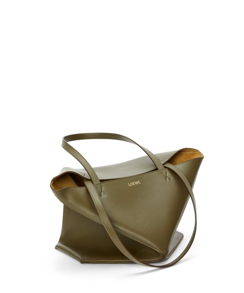 AW最新作♪【LOEWE】パズルフォルド トート シャイニーカーフ 三越伊勢丹 | LOEWE/ロエベ通販 | パズルフォルド トート XL