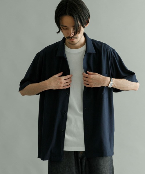 URBAN RESEARCH(アーバンリサーチ)の「『Sサイズあり』フィブリルボックスシャツ(シャツ/ブラウス・メンズ・ライトグレー/チャコールグレー/ネイビー/グリーン・MEDIUM/SMALL/LARGE)」の4枚目の写真