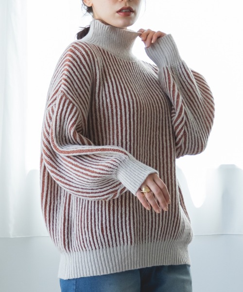 pairmanon(ペアマノン)の「【ママサイズ】リブ 配色 モックネック ニット プルオーバー(ニット/セーター・レディース・テラコッタ/ブルー/ブラック・FREE)」の2枚目の写真