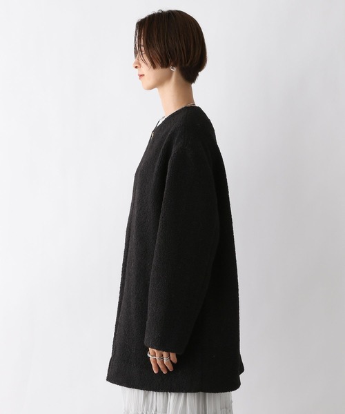 LEPSIM（レプシィム）の「ライトボアミドルコート　961528（ノーカラーコート・レディース・モカ/グレイッシュベージュ/ブラック/カーキ・FREE）」の20枚目の写真