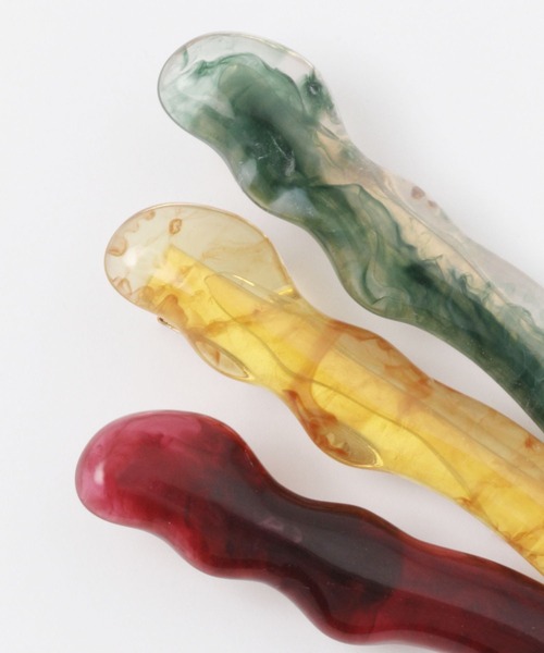 FOREVER 21(フォーエバー トゥエンティーワン)の「マーブルウェーブヘアクリップ(バレッタ/ヘアクリップ・レディース・バーガンディー/ブラック/オフホワイト/グリーン/オレンジ・FREE)」の6枚目の写真