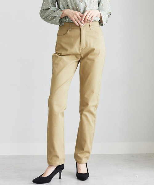 BELLUNA（ベルーナ）の「静電防止蓄熱綿サテンカラーパンツ股下６９cm（その他パンツ・レディース・サンドベージュ/パープル系その他/オフホワイト/マスタード/グリーン/ブラック/レッド系その他/モカ/キャメル/モスグリーン/パープル/イエロー系その他・LARGE/X-LARGE/MEDIUM/SMALL）」の5枚目の写真