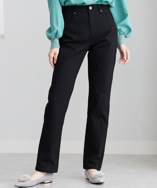 BELLUNA（ベルーナ）の「静電防止蓄熱綿サテンカラーパンツ股下６９cm（その他パンツ・レディース・サンドベージュ/パープル系その他/オフホワイト/マスタード/グリーン/ブラック/レッド系その他/モカ/キャメル/モスグリーン/パープル/イエロー系その他・LARGE/X-LARGE/MEDIUM/SMALL）」の3枚目の写真