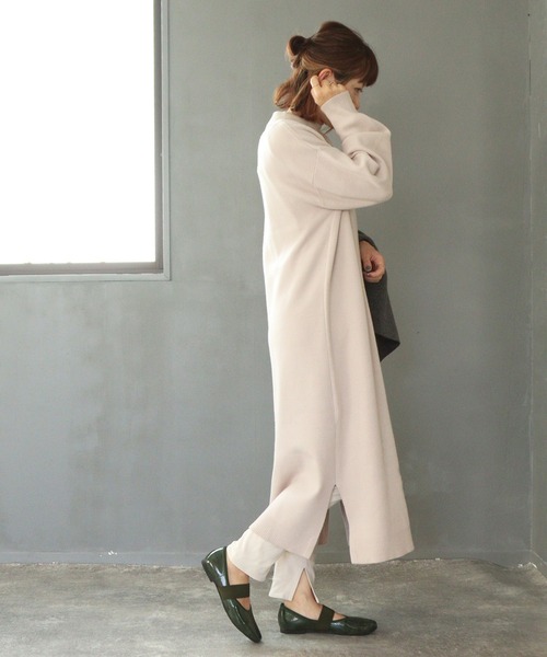 grandfleur(グランドフルール)の「太めベルト スクエアトゥフラットパンプス(パンプス・レディース・グリーン/ブラック/ブラウン・25.5cm/25.0cm/24.5cm/26.5cm/23.0cm/22.5cm/26.0cm/23.5cm/24.0cm)」の8枚目の写真