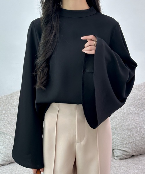 ECLIN（エクラン）の「ハイネックフレアスリーブブラウス（シャツ/ブラウス・レディース・ホワイト/ベージュ/ブラック・M/L）」の9枚目の写真