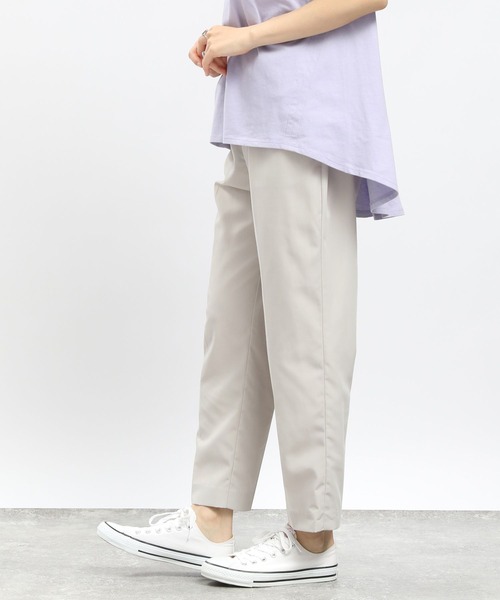 GLOBAL WORK Smile Seed Store（グローバルワーク スマイルシードストア）の「軽やかイージーテーパードパンツ/ 175903（その他パンツ・レディース・ブルー系その他/グリーン/アイボリー/カーキ/ブラック/チェック・SMALL/LARGE/MEDIUM/X-LARGE）」の13枚目の写真