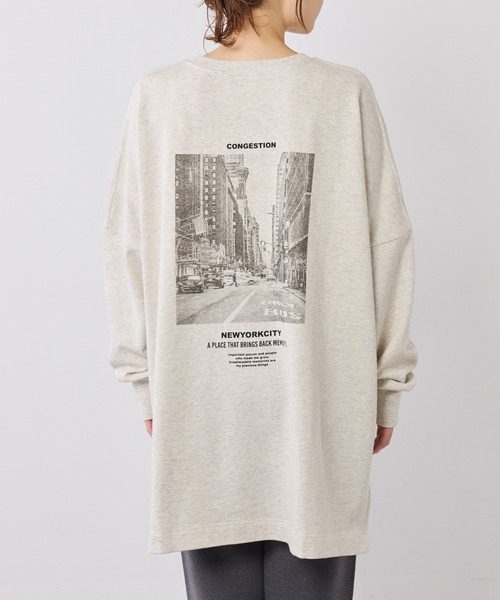PUAL CE CIN(ピュアルセシン)の「ニューヨークフォトプリントプルオーバー(Tシャツ/カットソー・レディース・オートミール/キャメル・FREE)」の16枚目の写真