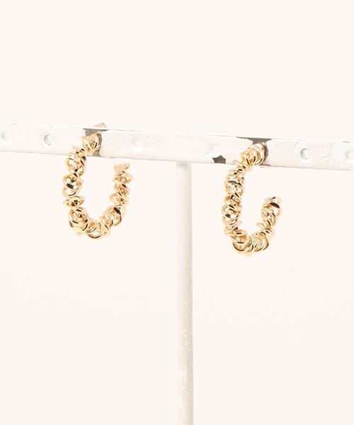 misto accessories(ミストアクセサリーズ)の「Coiled ニュアンスメタルピアス(ピアス(両耳用)・レディース・ゴールド/シルバー・FREE)」の7枚目の写真