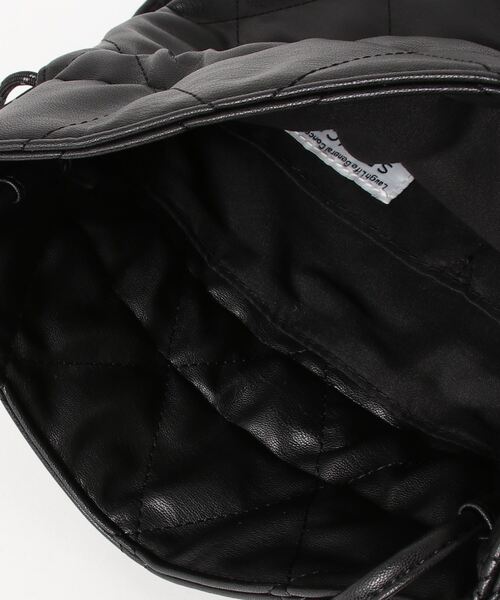 SPRUCE(スプルース)の「EM:アデン 210g 軽量 巾着ショルダー 旅行バッグ(ショルダーバッグ・レディース・ホワイト/グレー/ブラック/シルバー・FREE)」の8枚目の写真