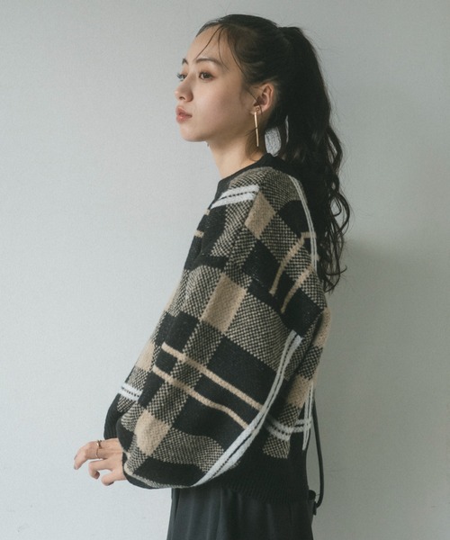VANNIE U（ヴァニーユー）の「チェックニットプルオーバー（ニット/セーター・レディース・ブラック/ライトベージュ/ベージュ・FREE）」の20枚目の写真