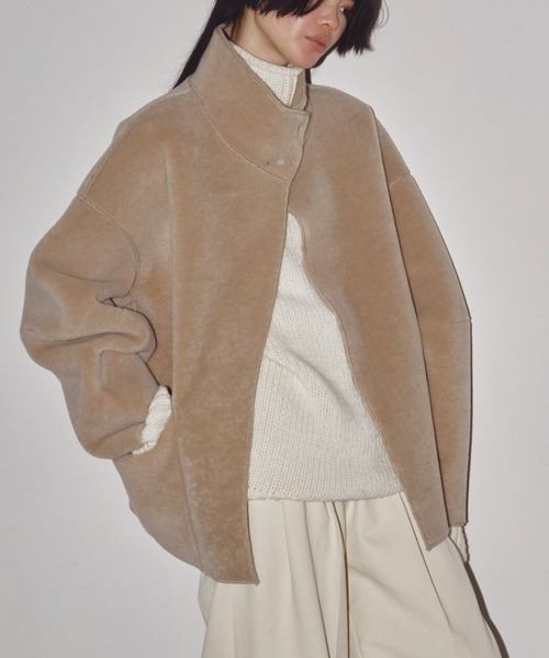 TODAYFUL(トゥデイフル)の「TODAYFUL Standcollar Boa Jacket 12220006(その他アウター・レディース・ベージュ/オフホワイト・36)」の6枚目の写真