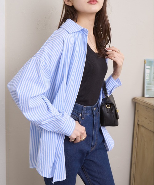 Ada.(エイダ)の「ベーシック ストライプ ミドル丈 シャツ(シャツ/ブラウス・レディース・ライトブルー/ブラック/オレンジ/ピンク・FREE)」の1枚目の写真