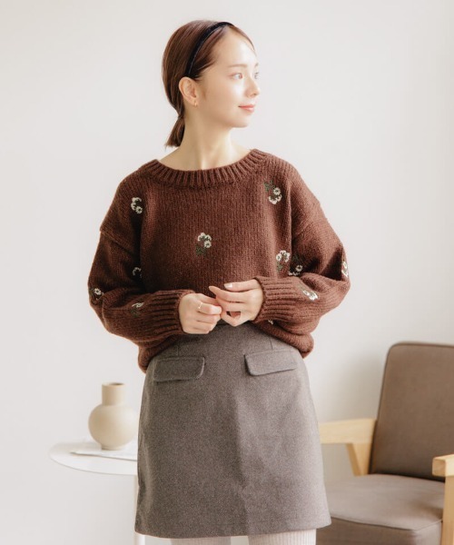flower（フラワー）の「ウィンターブーケニット（ニット/セーター・レディース・ブラウン/アイボリー・FREE）」の9枚目の写真