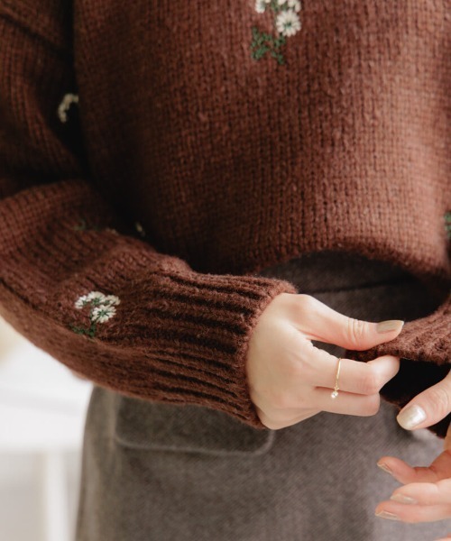 flower（フラワー）の「ウィンターブーケニット（ニット/セーター・レディース・ブラウン/アイボリー・FREE）」の21枚目の写真
