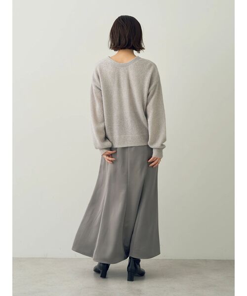 YECCA VECCA（イェッカヴェッカ）の「サテンマーメイドスカート（スカート・レディース・グレー/ブラック/アイボリー・FREE）」の16枚目の写真