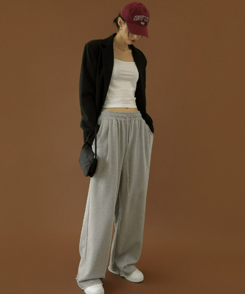 BLACKUP（ブラックアップ）の「[MADE] レビリースクエアネッククロップTシャツ（Tシャツ/カットソー・レディース・ホワイト/ブラック/ブルーグリーン/チャコールグレー・FREE）」の19枚目の写真