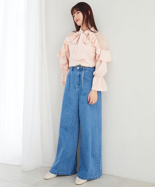MAJESTIC LEGON（マジェスティックレゴン）の「Ladyレースフリルブラウス（シャツ/ブラウス・レディース・ピンク/オフホワイト/チャコールグレー/ブルー・MEDIUM）」の7枚目の写真