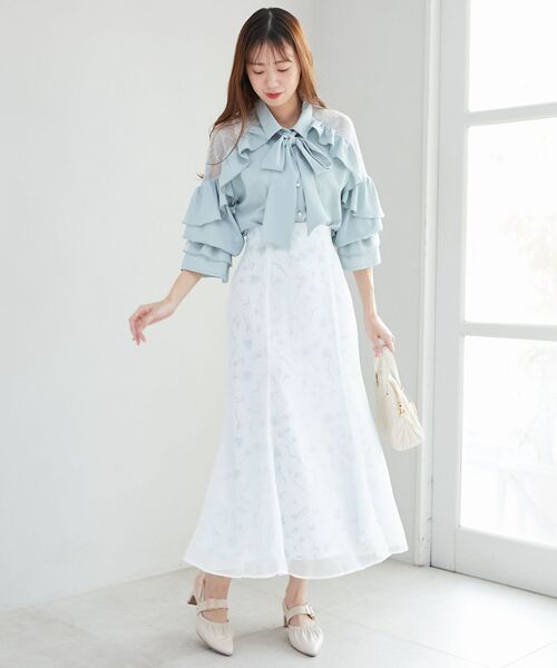 MAJESTIC LEGON（マジェスティックレゴン）の「Ladyレースフリルブラウス（シャツ/ブラウス・レディース・ピンク/オフホワイト/チャコールグレー/ブルー・MEDIUM）」の14枚目の写真
