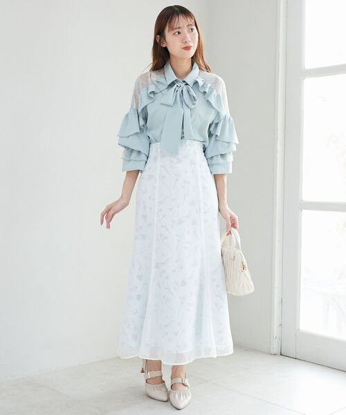 MAJESTIC LEGON（マジェスティックレゴン）の「Ladyレースフリルブラウス（シャツ/ブラウス・レディース・ピンク/オフホワイト/チャコールグレー/ブルー・MEDIUM）」の15枚目の写真