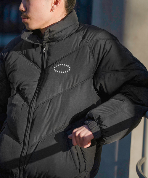 AFB（エーエフビー）の「【AFB / エーエフビー】V PUFFER JACKET