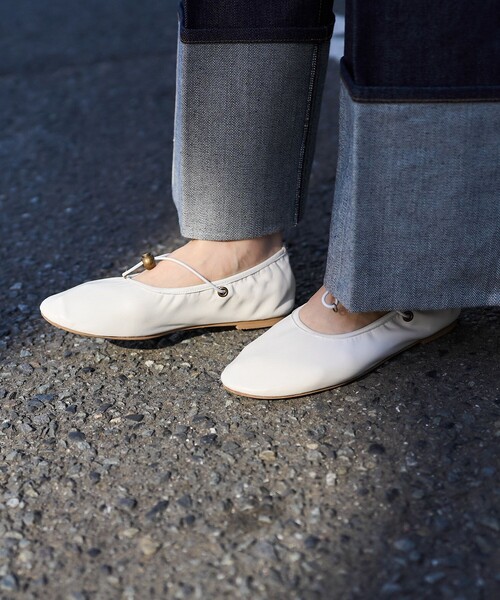 FREAK'S STORE（フリークスストア）の「ROVERETO/ロベレート コード付き フラットシューズ/バレエシューズ（バレエシューズ・レディース・ホワイト/ブラック・36/37/38）」の8枚目の写真