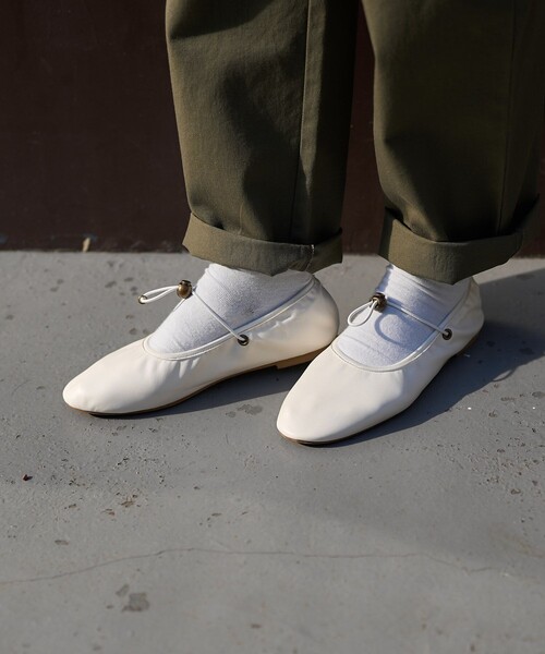 FREAK'S STORE（フリークスストア）の「ROVERETO/ロベレート コード付き フラットシューズ/バレエシューズ（バレエシューズ・レディース・ホワイト/ブラック・36/37/38）」の9枚目の写真