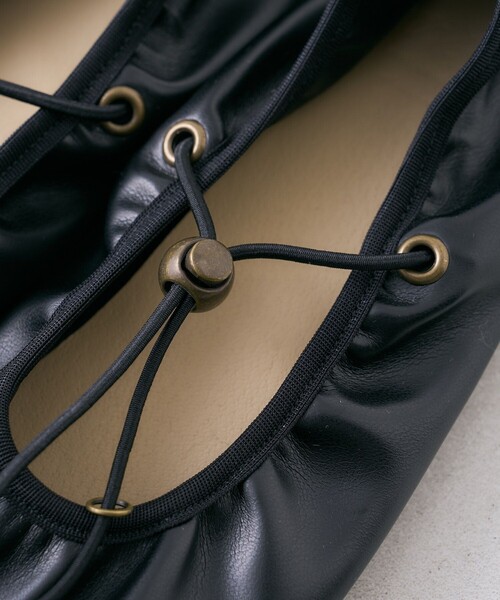 FREAK'S STORE（フリークスストア）の「ROVERETO/ロベレート コード付き フラットシューズ/バレエシューズ（バレエシューズ・レディース・ホワイト/ブラック・36/37/38）」の16枚目の写真