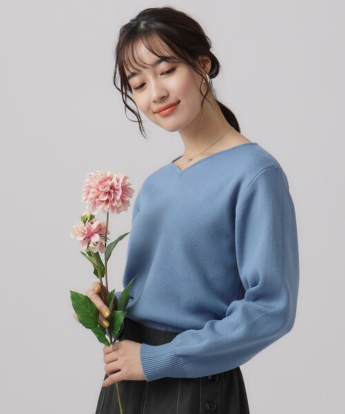 DRESKIP（ドレスキップ）の「◆【洗える】女性らしく優し気な ハートネックニット（ニット/セーター・レディース・ライトイエロー系/ブラック/ライトベージュ/グレー/ブルー・02/03/04）」の5枚目の写真