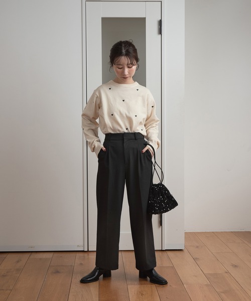 I_am(アイアム)の「heartful crew neck pullover / ハートフルクルーネックプルオーバー(Tシャツ/カットソー・レディース・アイボリー/ブラック・FREE)」の5枚目の写真